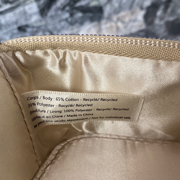 NEW LANCOME Golden Vanity Cosmetic Case - Picture 7 of 8